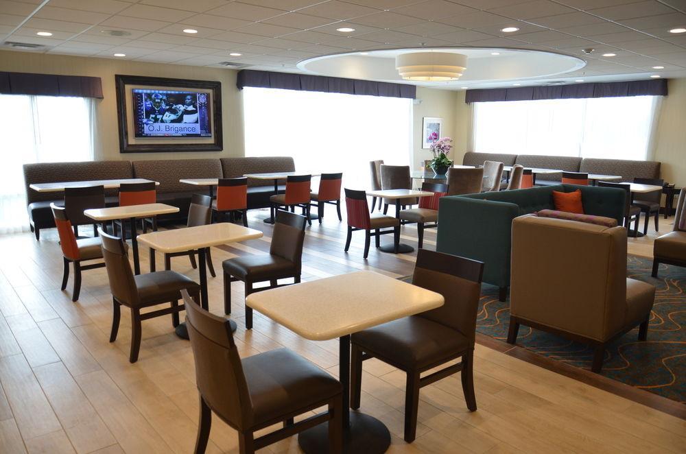 Holiday Inn Express & Suites Cheektowaga North East By Ihg Exterior foto