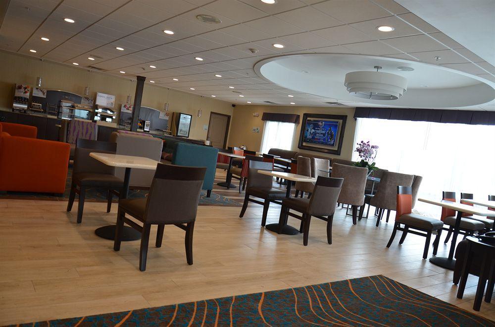 Holiday Inn Express & Suites Cheektowaga North East By Ihg Exterior foto